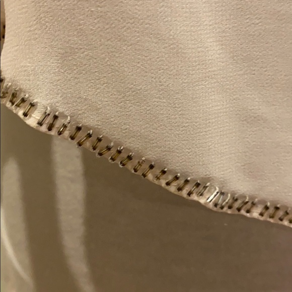 Asymmetrical flutter top - Picture 4 of 6